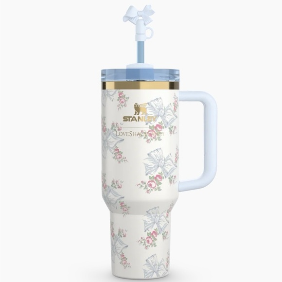 Stanley x Love Shack Fancy 40 oz Authentic Item, comes with original bag and box - Picture 2 of 6